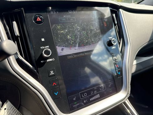 Used 2023 Subaru Outback Premium image 16