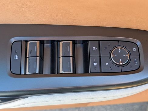 New 2026 Lexus RZ 350e 2WD image 16