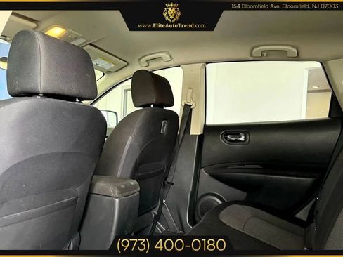 Used 2013 Nissan Rogue SV image 26