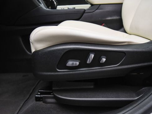 Used 2021 Cadillac XT6 Sport image 44