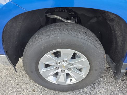 Used 2023 Chevrolet Silverado 1500 LT RWD image 19