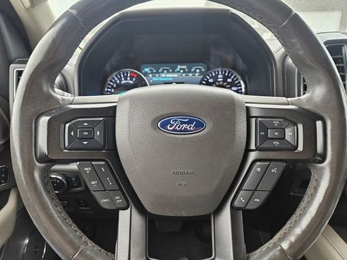 Used 2018 Ford Expedition Limited w/ Equipment Group 301A image 10