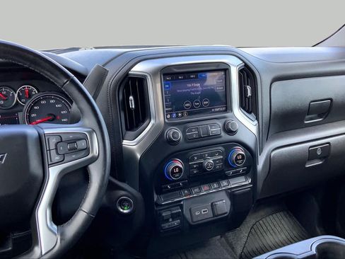 Used 2020 Chevrolet Silverado 1500 RST w/ Texas Edition AWD/4WD image 7