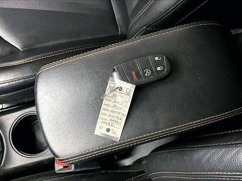 Used 2018 Jeep Compass Limited w/ Navigation Group image 33