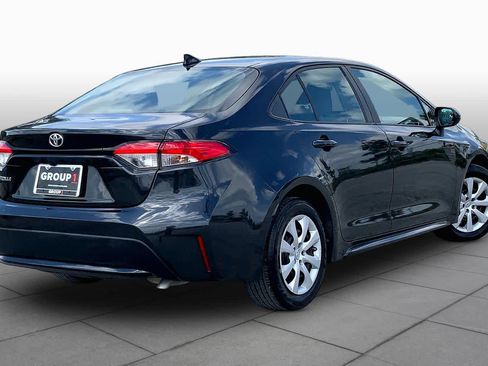 Used 2021 Toyota Corolla LE FWD image 13