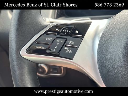 Used 2026 Mercedes-Benz GLB 250 4MATIC image 25
