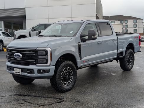 New 2026 Ford F250 Platinum image 2