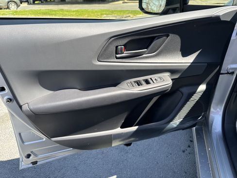 New 2024 Toyota Prius LE image 22