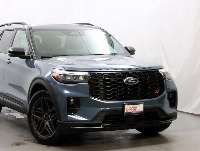 New 2026 Ford Explorer ST w/ Sun And Sound Package AWD/4WD image 2