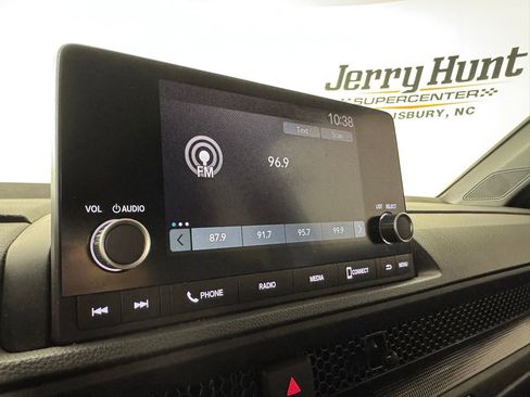 Used 2025 Honda CR-V Sport image 16