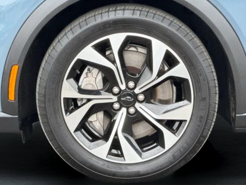 Used 2024 Ford Mustang Mach-E Select image 25