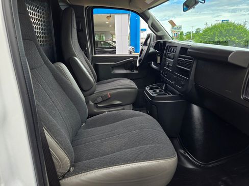 Certified 2024 GMC Savana 2500 w/ Driver Convenience Package RWD image 6