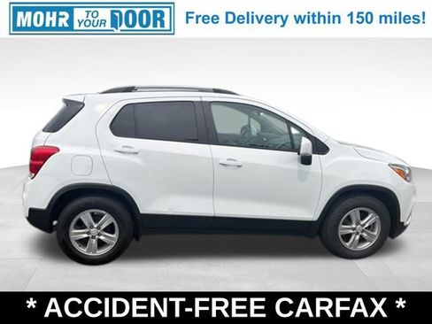 Used 2022 Chevrolet Trax LT FWD image 6