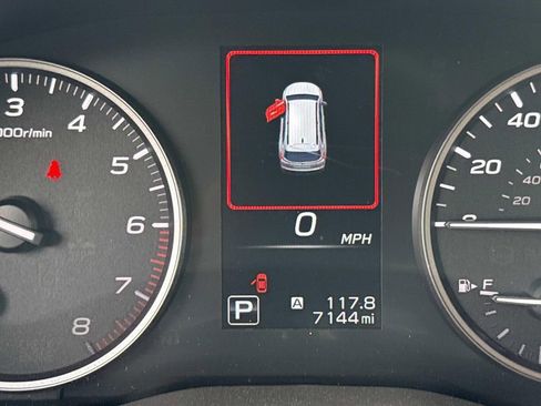 Used 2025 Subaru Ascent Premium w/ Premium Package image 38