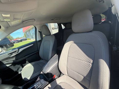 Used 2022 Ford Escape SE AWD/4WD image 10