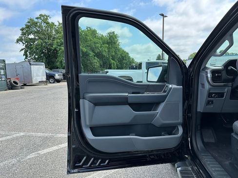 Used 2024 Ford F150 XLT w/ Mobile Office Package image 17