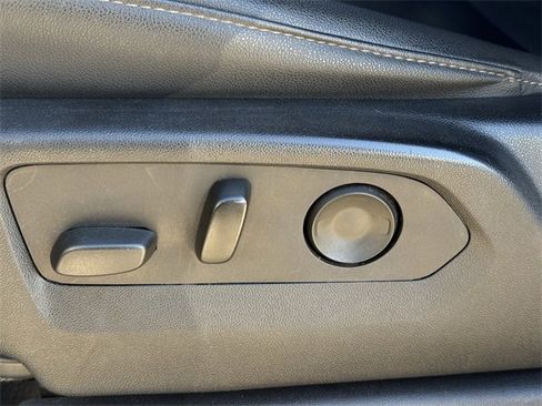 Certified 2022 Chevrolet Silverado 1500 LTZ w/ LTZ Premium Package image 28