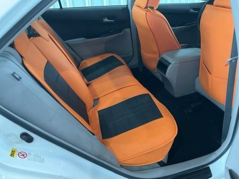 Used 2014 Toyota Camry LE FWD image 21