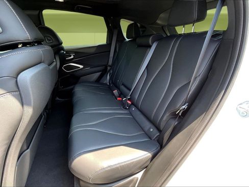 New 2025 Acura RDX SH-AWD image 10