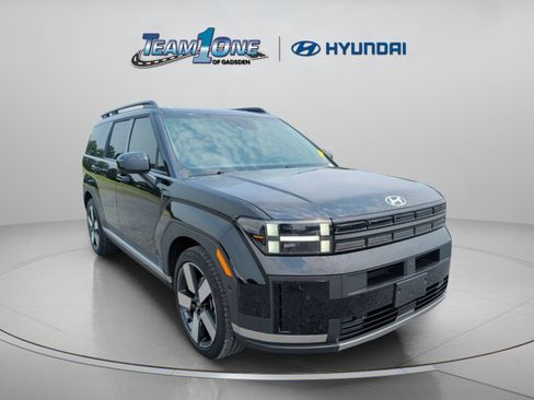 Used 2024 Hyundai Santa Fe Limited FWD image 1