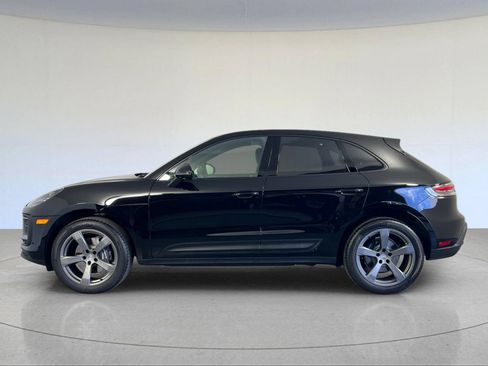 Certified 2026 Porsche Macan AWD/4WD image 2