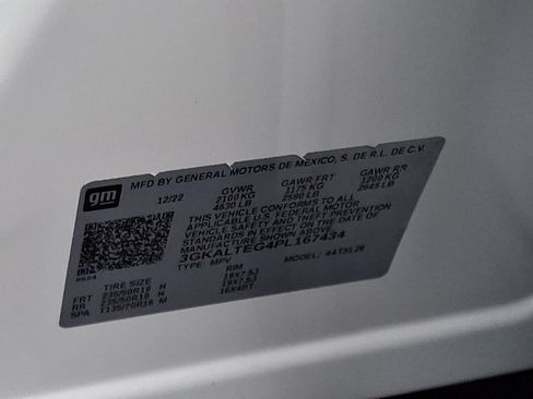 Certified 2023 GMC Terrain SLE w/ Driver Convenience Package AWD/4WD image 28