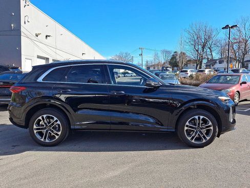 Certified 2025 Audi Q5 Premium Plus w/ Premium Plus image 26