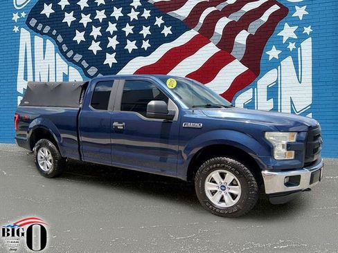 Used 2015 Ford F150 XL w/ Equipment Group 101A Mid AWD/4WD image 1