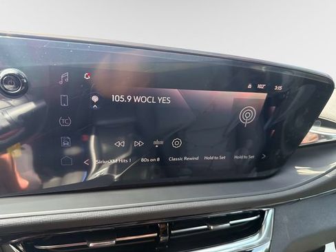 New 2026 Buick Envista Sport Touring w/ Convenience I Package FWD image 23