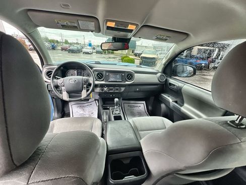 Used 2019 Toyota Tacoma SR5 AWD/4WD image 20