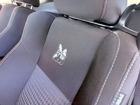 Used 2022 Dodge Challenger R/T Scat Pack image 9