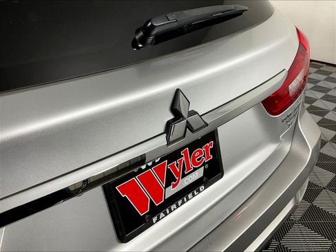 Used 2019 Mitsubishi Outlander Sport SE FWD image 23