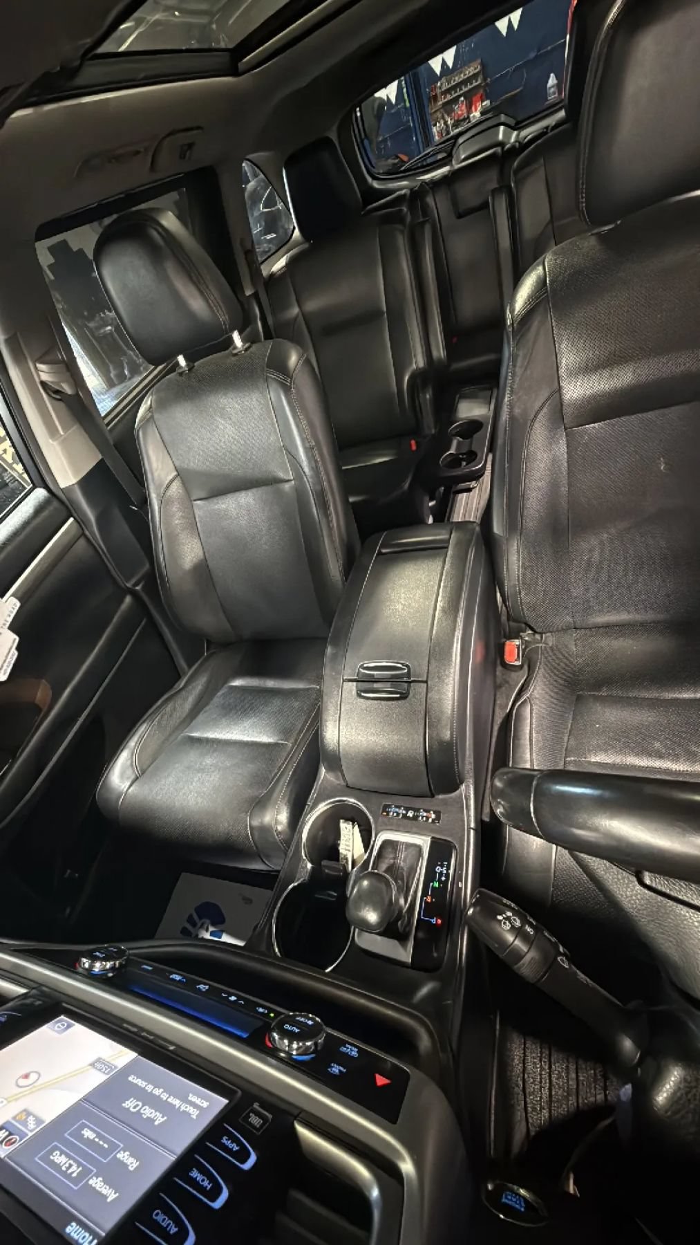 Used 2018 Toyota Highlander Limited Platinum AWD/4WD image 26