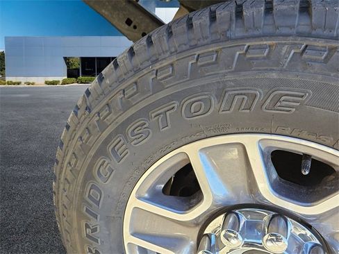 Used 2024 Ford F350 Lariat w/ Lariat Ultimate Package image 8