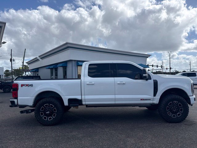 Used 2025 Ford F250 Platinum AWD/4WD image 4