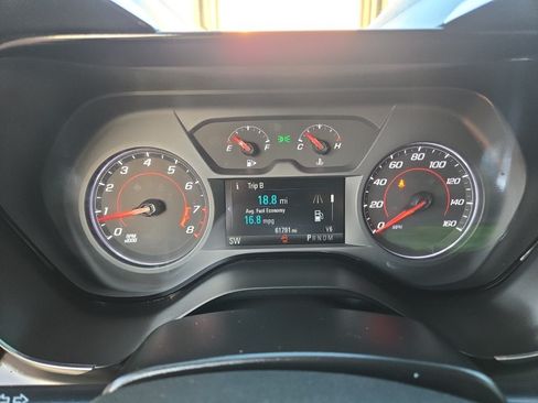 Used 2017 Chevrolet Camaro LT w/ RS Package RWD image 10