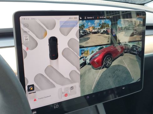 Used 2025 Tesla Model Y Long Range image 28