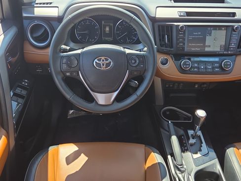 Used 2016 Toyota RAV4 Limited AWD/4WD image 12