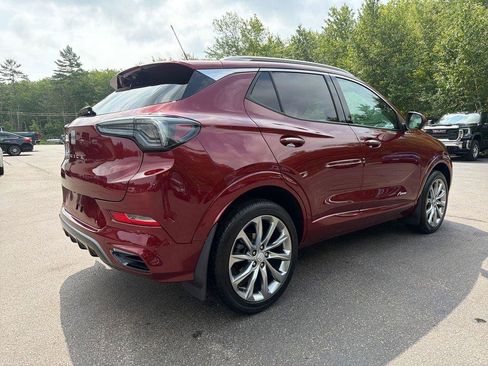Certified 2025 Buick Encore GX Avenir w/ Avenir Technology Package AWD/4WD image 5