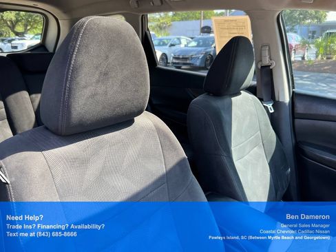 Used 2016 Nissan Rogue SV w/ SV Premium Package FWD image 21