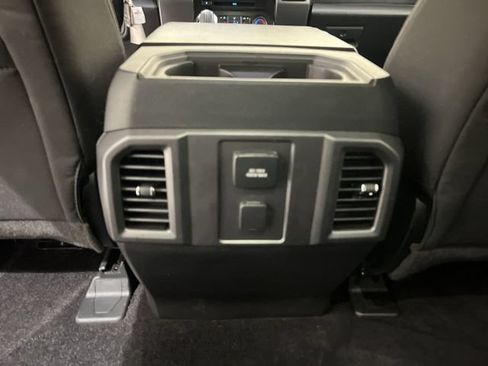 Used 2015 Ford F150 XLT w/ Equipment Group 302A Luxury AWD/4WD image 18
