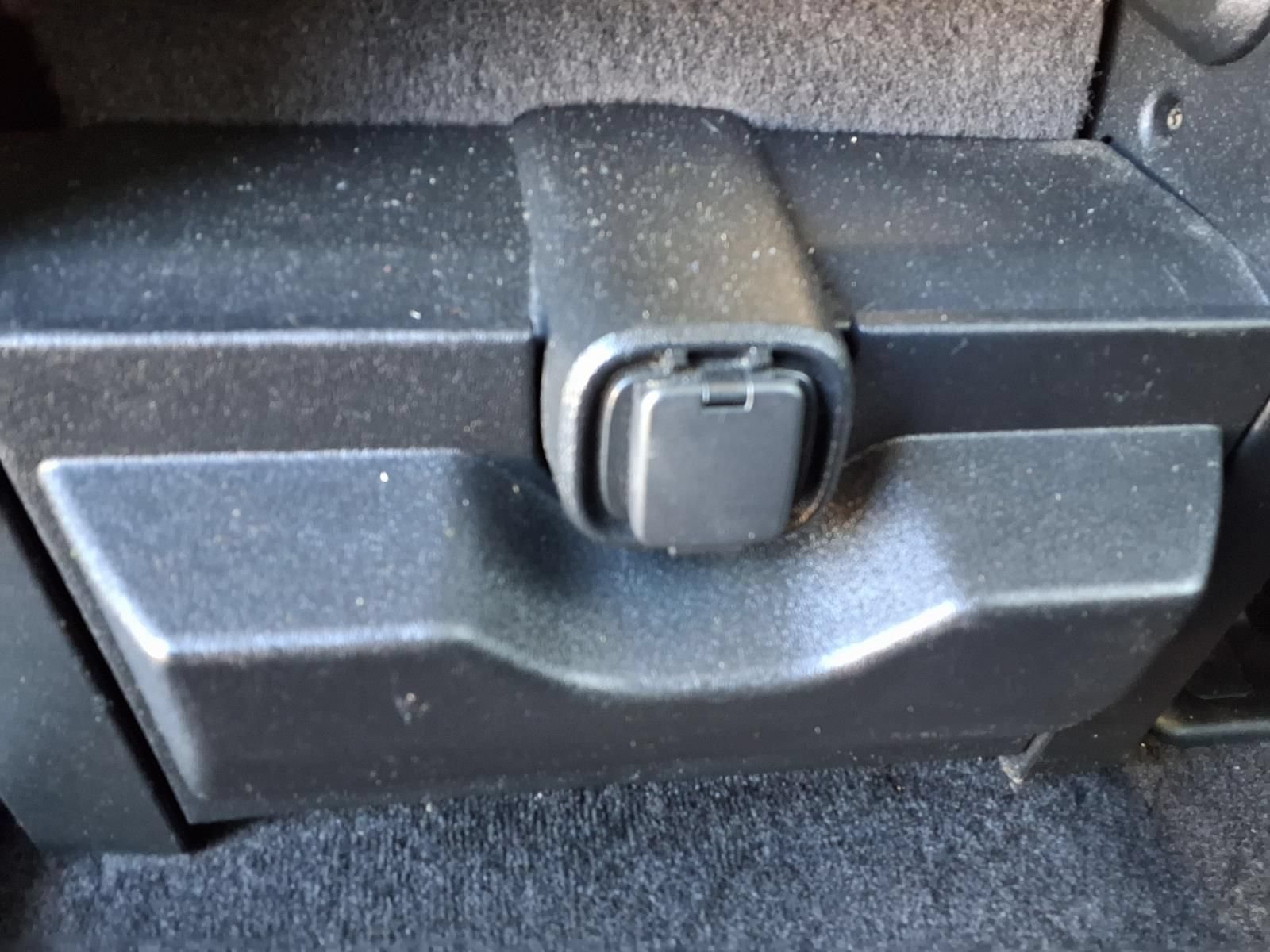 Used 2016 Ford F150 XLT RWD image 26