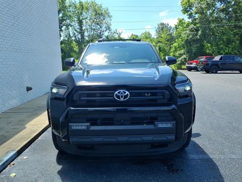 Used 2025 Toyota 4Runner SR5 RWD image 2