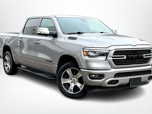 Used 2020 RAM 1500 Sport image 3