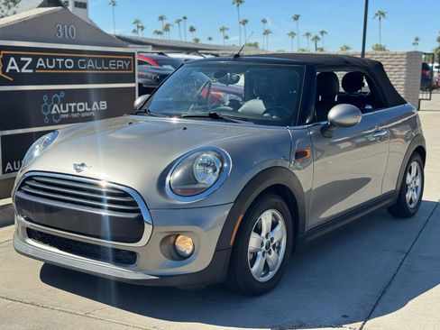 Used 2019 MINI Cooper Convertible image 19