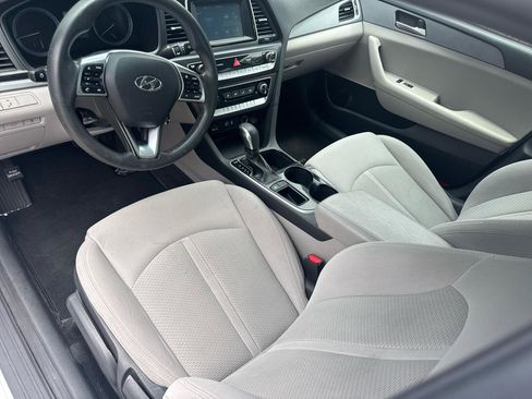 Used 2019 Hyundai Sonata SE FWD image 7