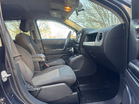 Used 2015 Jeep Compass Sport w/ Power Value Group FWD image 13