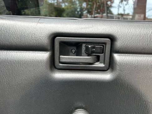 Used 2000 Jeep Wrangler Sport AWD/4WD image 19