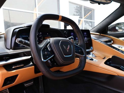Used 2023 Chevrolet Corvette Stingray Premium Cpe w/ Z51 Performance Package RWD image 15