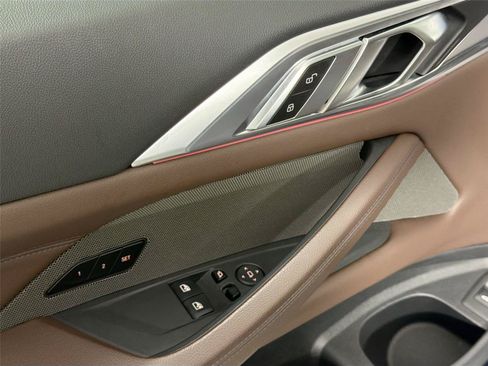Used 2023 BMW 430i Coupe w/ M Sport Package RWD image 18
